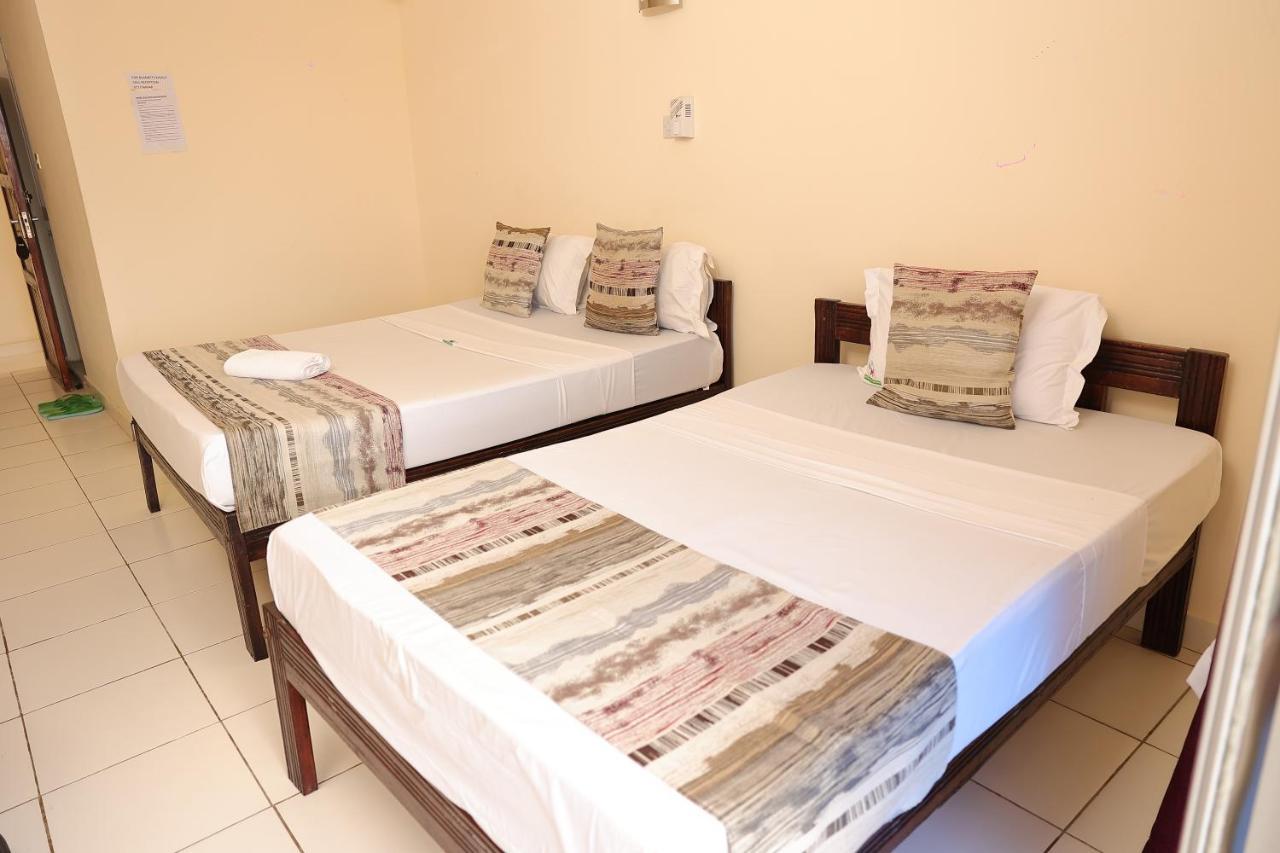 Merry Villa Hotel & Apartments Mombasa Exterior foto