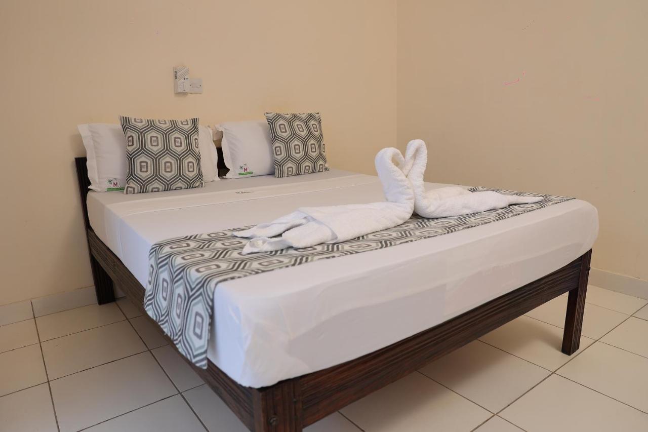 Merry Villa Hotel & Apartments Mombasa Exterior foto